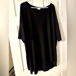 Lularoe plain black Irma 3XL